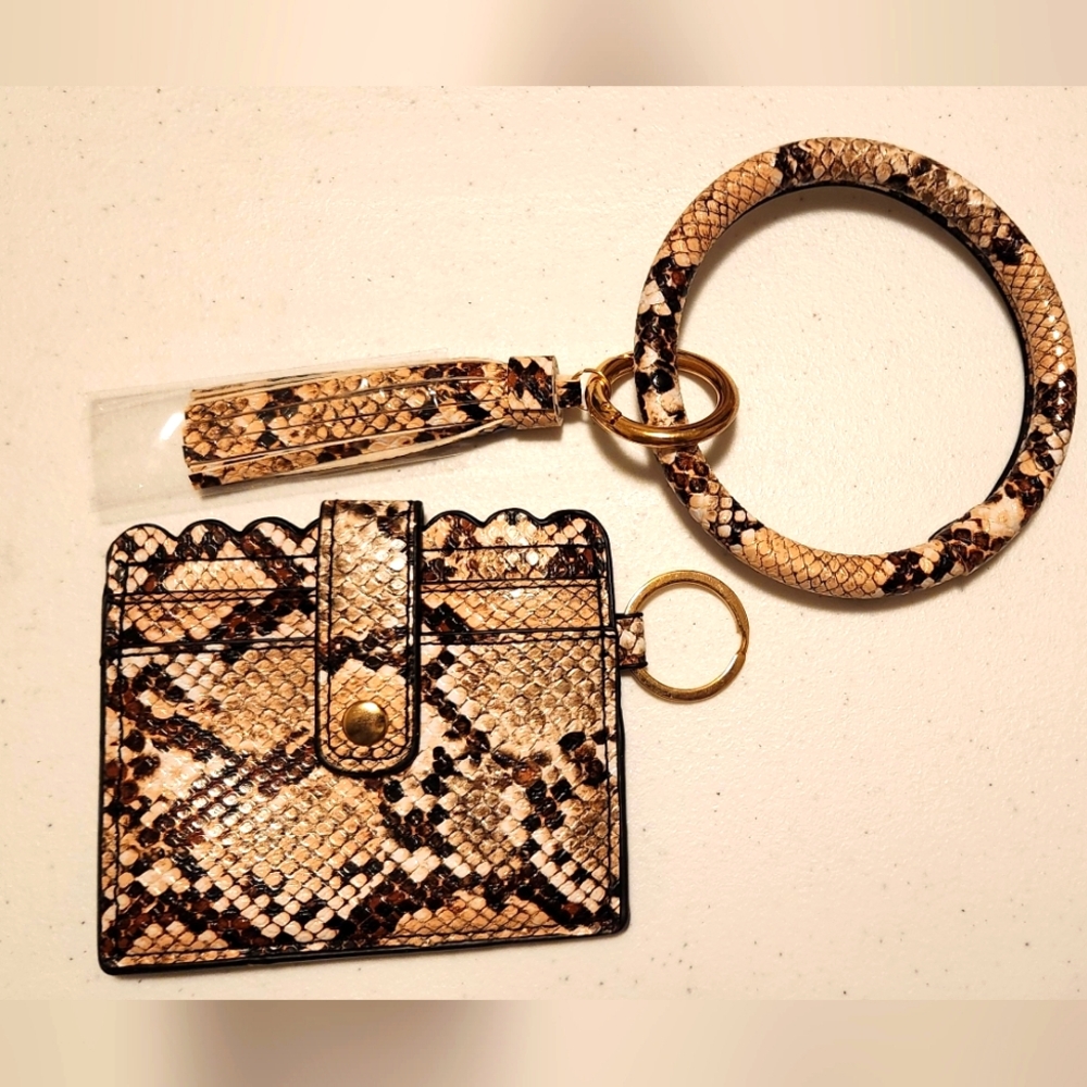Brown Alligator Print Leather Key Ring, bangle, wristlet, cardholder wallet NWOT
